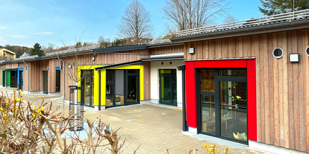 Clear building design and centralised control